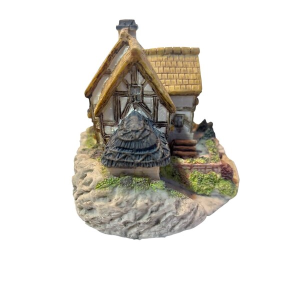 Olde English Cottage Figurine Hand-Painted Resin Home Decor Collectible 5"x5"x4" - Picture 2 of 9